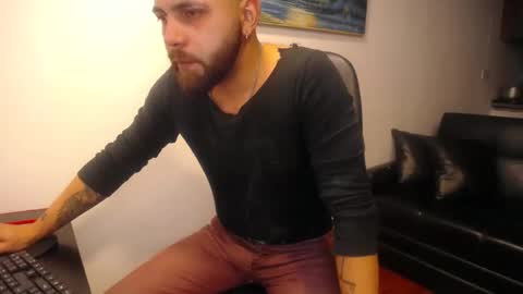 Snapshot of danbury44 chatting on 11.16.25 danbury online show from 11.16.25