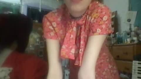 Snapshot of danceissexisbeauty2 chatting on 04.01.26 Your submissive patient online show from 04.01.26