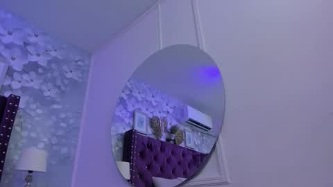 Snapshot of danee_19 chatting on 02.11.26 Daniela online show from 02.11.26