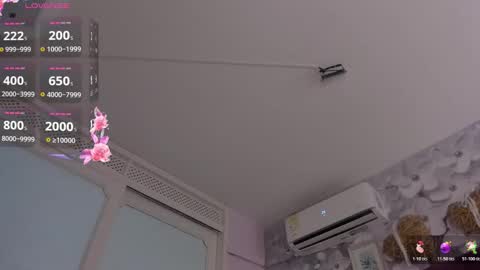 Snapshot of danee_19 chatting on 03.10.26 Daniela online show from 03.10.26