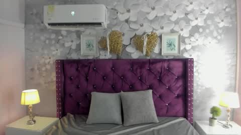 Snapshot of danee_19 chatting on 03.13.26 Daniela online show from 03.13.26