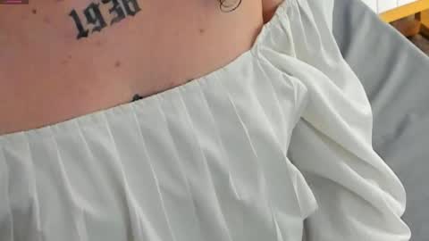 Snapshot of danee_19 chatting on 03.26.26 Daniela online show from 03.26.26