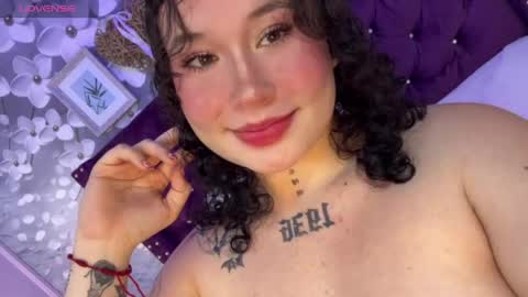 Snapshot of danee_19 chatting on 04.14.26 Daniela online show from 04.14.26