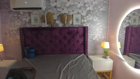 Snapshot of danee_19 chatting on 04.15.26 Daniela online show from 04.15.26