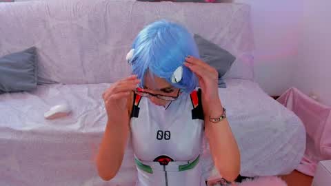 Danesa online show from 04.07.26