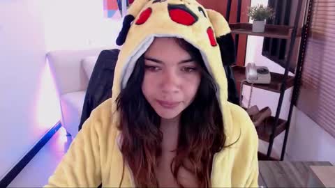 Veronica online show from 09.16.25