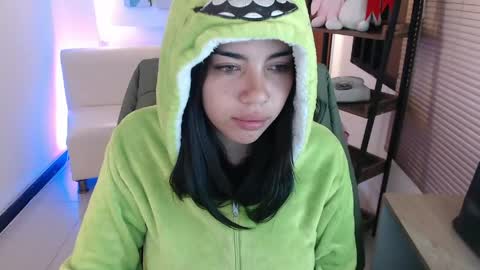 Veronica online show from 05.23.26