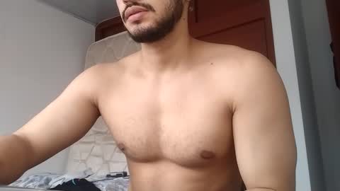 dani587378 online show from 02.28.25