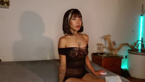 Dani online show from 02.21.25