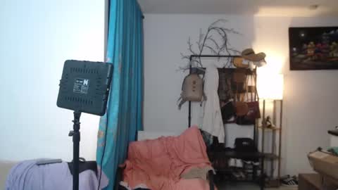dani_brown19 online show from 06.18.26
