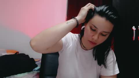 dani y jocelyn online show from 02.24.25