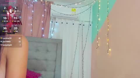 Snapshot of dani_lue chatting on 01.06.25 dani_lue online show from 01.06.25