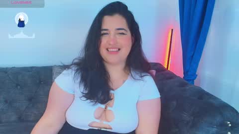 Snapshot of dani_vemom chatting on 03.25.26 Dani online show from 03.25.26