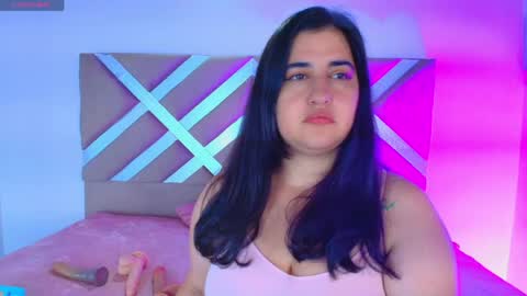 Snapshot of dani_vemom chatting on 05.17.26 Dani online show from 05.17.26