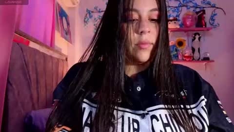 Snapshot of daniabet chatting on 07.21.26 valentina online show from 07.21.26