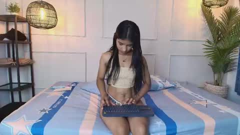 Snapshot of danibell_sweet chatting on 04.03.26 danibell_sweet online show from 04.03.26