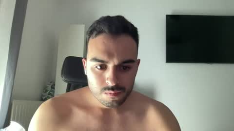 Snapshot of daniel_3827 chatting on 06.30.26 daniel_3827 online show from 06.30.26