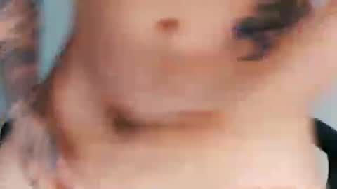 daniel_ruis16 online show from 01.17.25