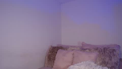 Lucia online show from 01.02.25