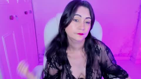 Daniela online show from 03.11.25