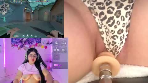 Snapshot of danielamendez__ chatting on 10.10.25 Dani online show from 10.10.25