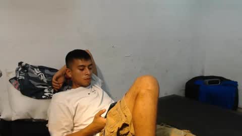 Snapshot of danielitopapii chatting on 12.12.24 danielitopapii online show from 12.12.24