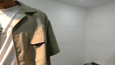 Snapshot of danielitopapii chatting on 02.25.25 danielitopapii online show from 02.25.25