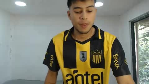 Snapshot of danielitopapii chatting on 09.19.25 danielitopapii online show from 09.19.25