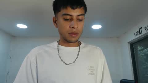 Snapshot of danielitopapii chatting on 11.09.25 danielitopapii online show from 11.09.25