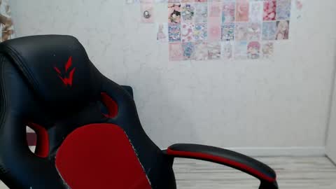 Snapshot of daniella_martin chatting on 05.17.26 Daniella Martin online show from 05.17.26