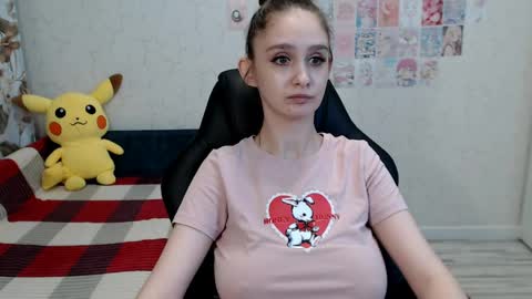 Snapshot of daniella_martin chatting on 05.21.26 Daniella Martin online show from 05.21.26