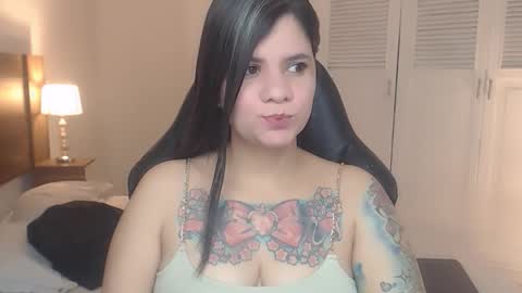 daniellerain online show from 03.24.26