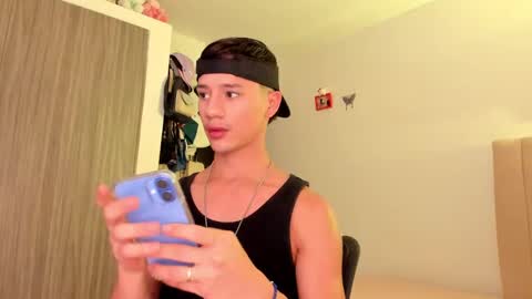 Daniels Cruz online show from 02.24.25