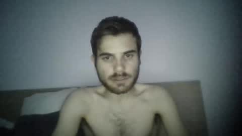 Snapshot of danievio21 chatting on 05.17.26 danievio21 online show from 05.17.26