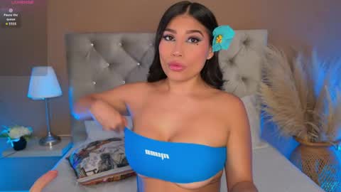 Snapshot of daniileon_ chatting on 05.28.26 Dani Leon online show from 05.28.26