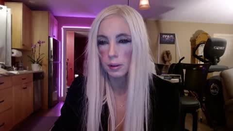 DanikaWhite69 online show from 03.11.25