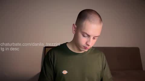 Snapshot of danila_trezzini chatting on 10.26.25 danila online show from 10.26.25