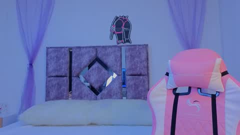 Danilu and Eva online show from 10.19.25