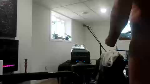 danimal5000 online show from 10.10.25