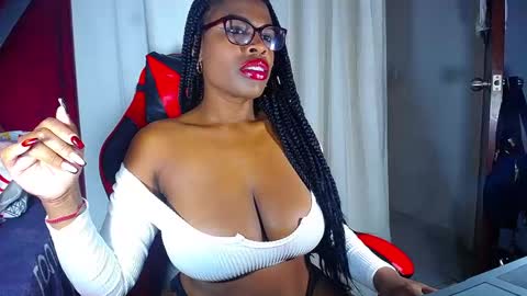 danisabrownn online show from 01.10.26