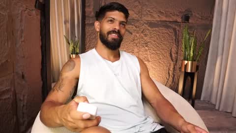 Dann saenz online show from 04.04.26