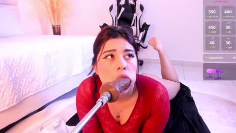 Snapshot of danna_adams1 chatting on 02.07.25 danna_adams1 online show from 02.07.25