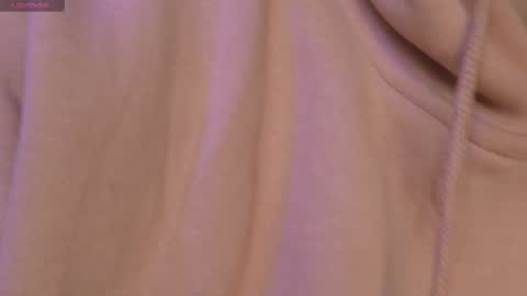 Danna Lovs online show from 03.08.25