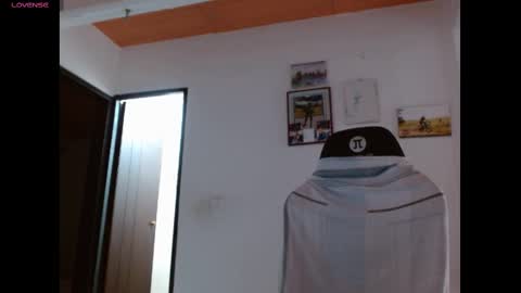 Danna online show from 02.20.25