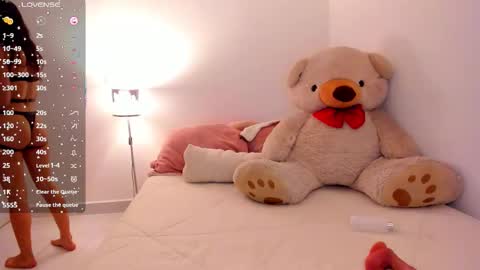 Snapshot of danna_rhodesx chatting on 09.09.25 Danna Rhodes online show from 09.09.25