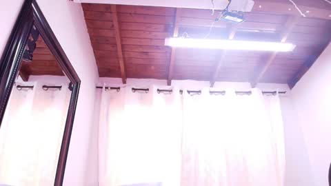 Snapshot of dannaberlin chatting on 01.18.25 Danna Berlin online show from 01.18.25