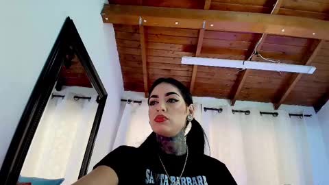 Snapshot of dannaberlin chatting on 02.22.25 Danna Berlin online show from 02.22.25