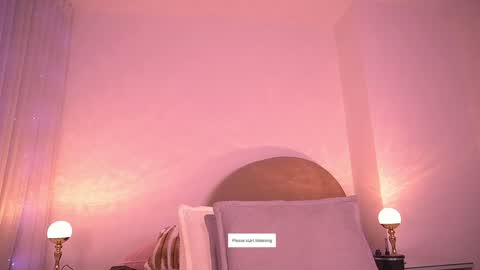 Snapshot of dannaberlin chatting on 11.27.25 Danna Berlin online show from 11.27.25