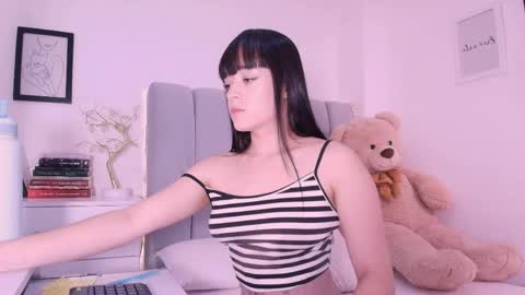Insta DannaBlueX  online show from 05.19.26