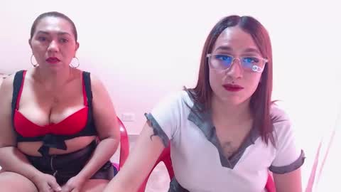 Snapshot of dannamomcerratt chatting on 03.13.26 dannamomcerratt online show from 03.13.26